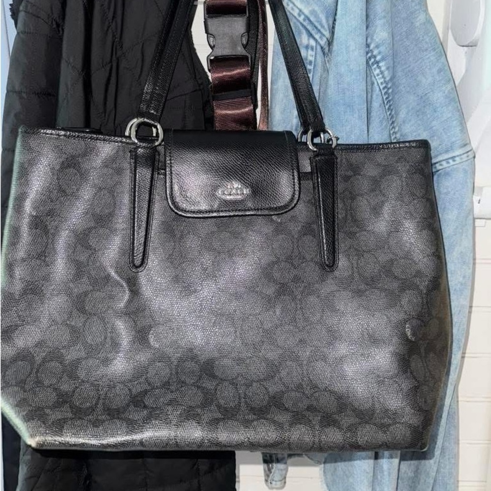 Coach Black and Gray Women's Tote Bag